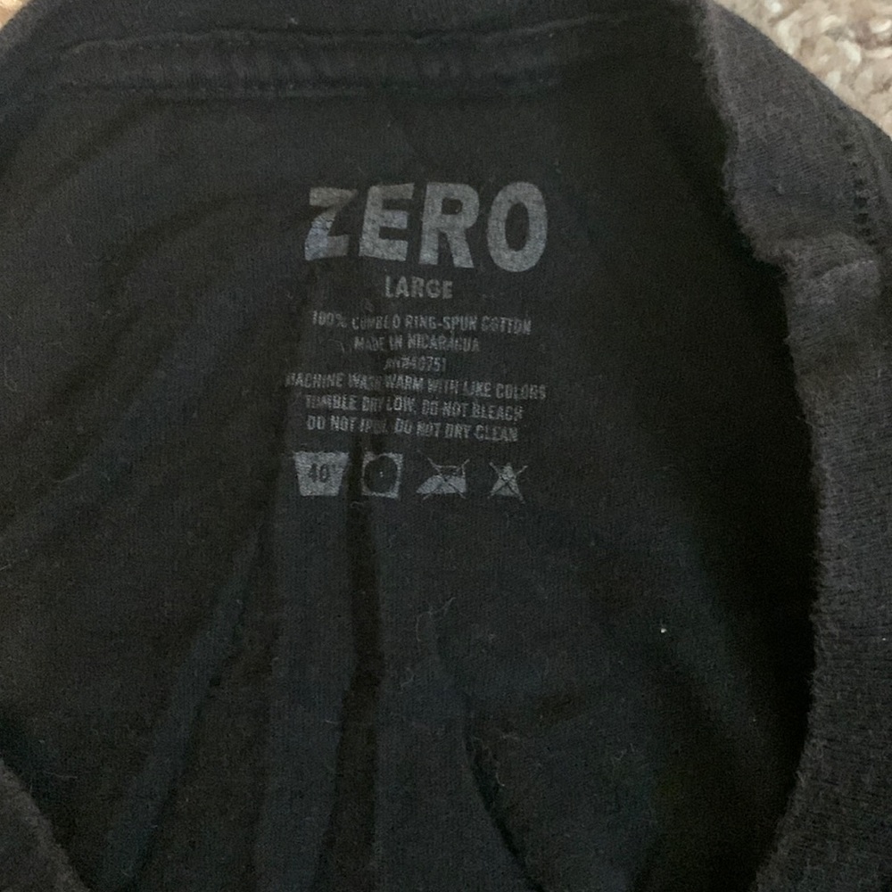 Zero - Picture 2 of 2